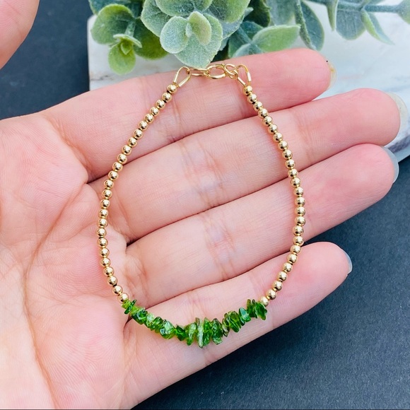 Chrome Diopside Bracelet 14k Gold filled beaded bracelet dainty stack bracelet - Picture 6 of 7